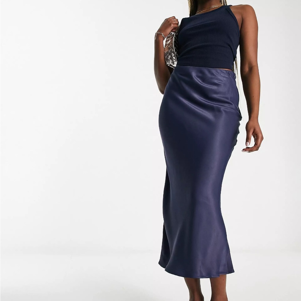 TOPSHOP Satin Midi Skirt